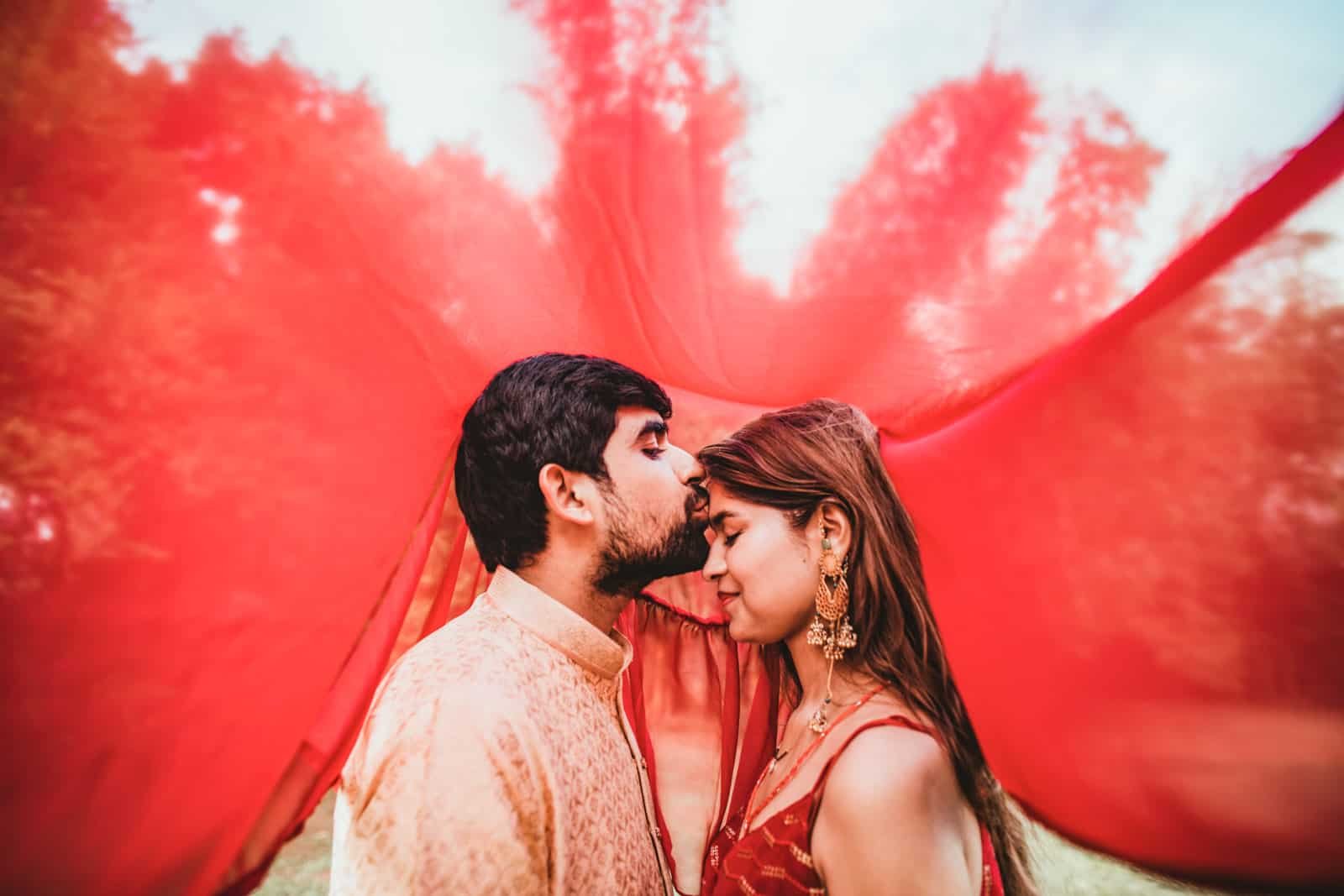 pre wedding shoot by candidshutters